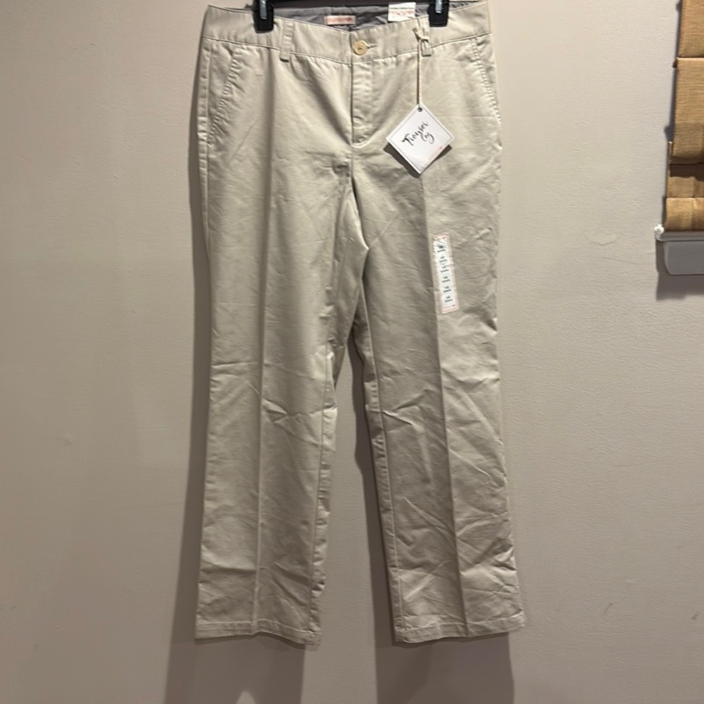 Dockers Tan Chinos Classic Flat-Front Design size 12